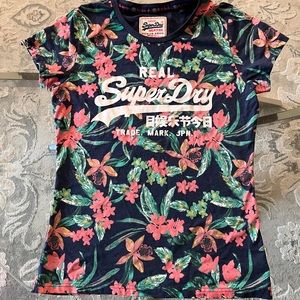 Superdry floral top- size L